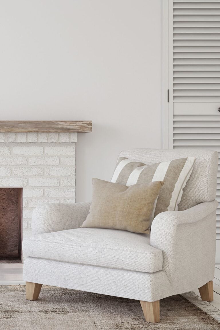 how to choose accent chairs