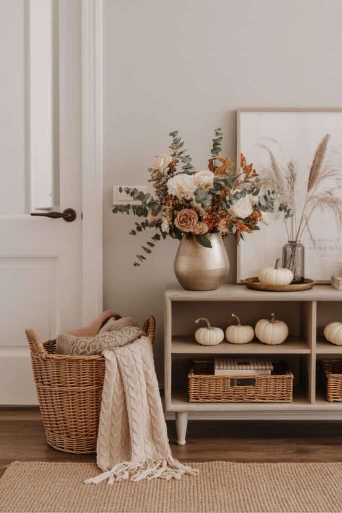 autumn entryway decor