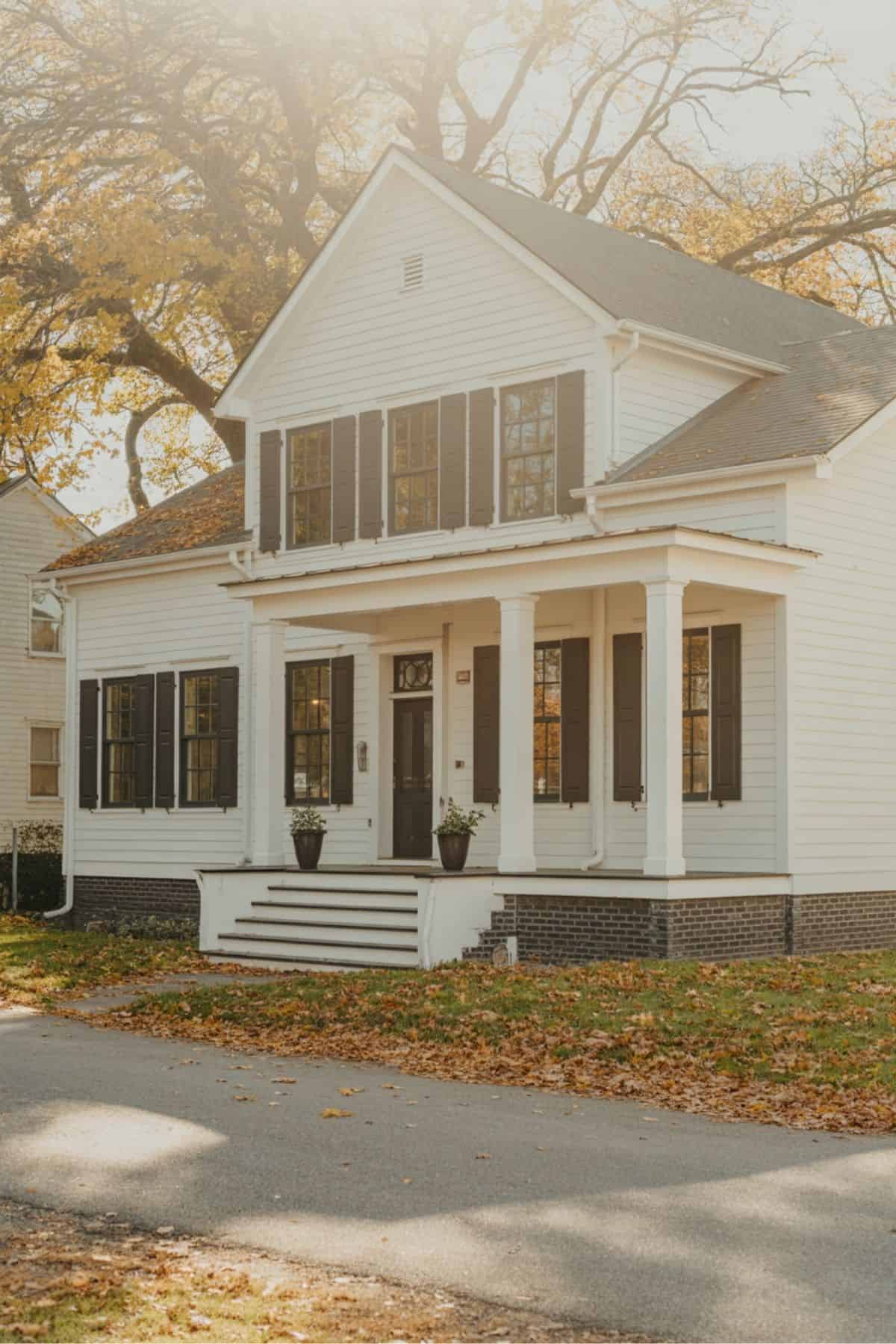 Timeless Charm with a Crisp, Clean Look