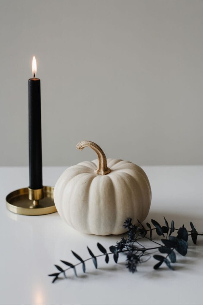 Minimalist Halloween Decor Ideas